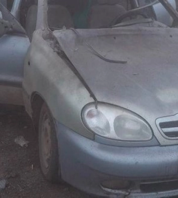 FPV-дрон на оптоволокні влучив в автівку у Золочівській громаді — один чоловік загинув, ще троє дістали гострого шоку