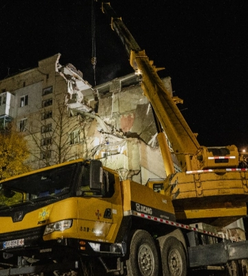 У Хмельницькому після вибуху обвалився будинок - що там коїться