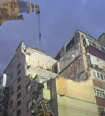 У Хмельницькому після вибуху обвалився будинок - що там коїться
