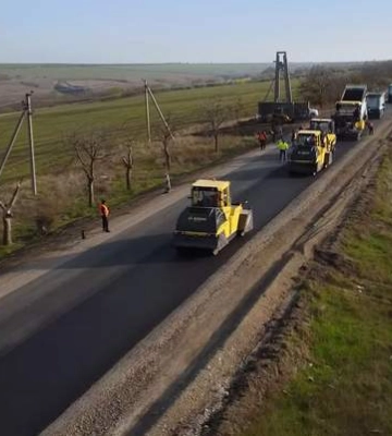Власти молдавского городка воспользовались моментом и не отпустили наших дорожников