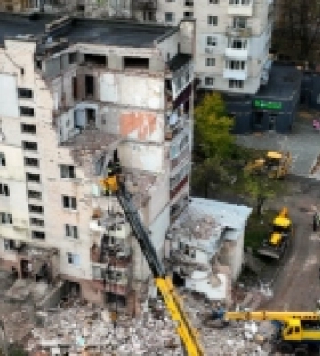 Вибух у Хмельницькому: на місці трагедії знайшли тіла двох людей. ФОТО