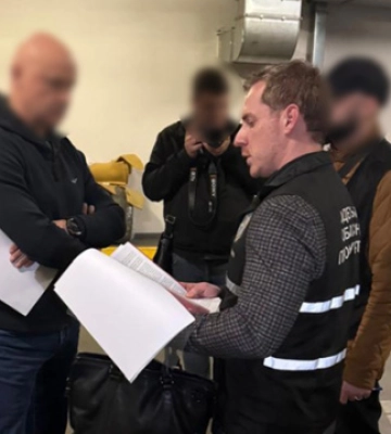 Провели понад 25 обшуків: поліція розповіла про підозру Труханову і посадовцям Одеси