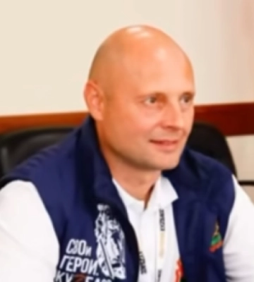 У рф вибухнув автомобіль з підполковником ОМОНу, який причетний до катувань мирних мешканців на Київщині