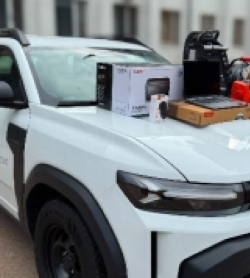 На Кіровоградщині громада отримала автомобіль та обладнання для виїзного обслуговування жителів