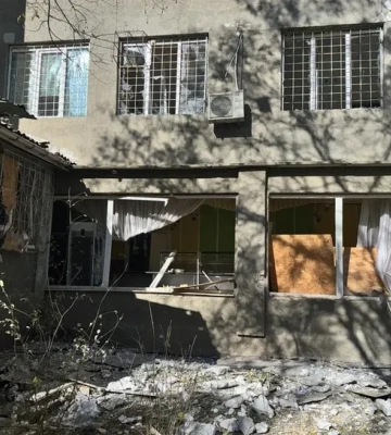 росія свідомо вдарила по дитячій лікарні в Херсоні – Зеленський