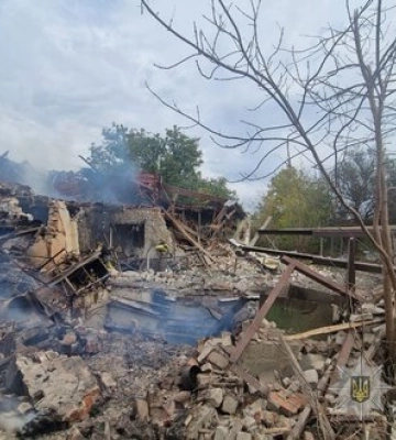 Ворог атакував Пологівський район на Запоріжжі авіабомбами: дві людини поранені, зруйновані будівлі