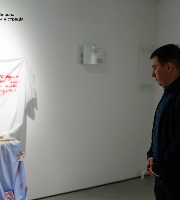 Голоси міста, що звучать попри війну: у Запоріжжі відкрили нову виставку