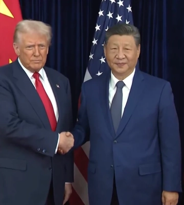 Зустріч лідерів США і Китаю: Трамп засипав похвалою Сі Цзіньпіна