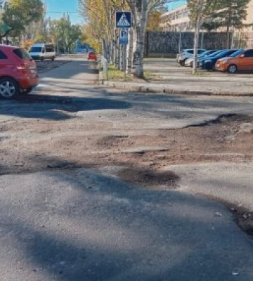 Дорожні роботи на перехресті вулиць Захисників Миколаєва та Погранична