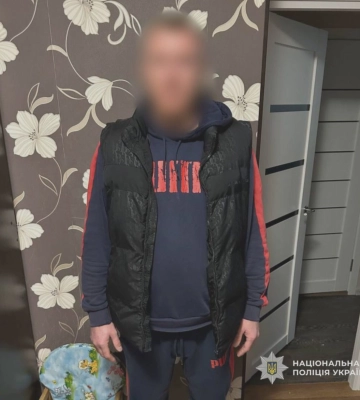 Протяг правоохоронця по асфальту: у Харкові затримали водія, який хотів втекти від перевірки документів — поліція