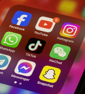 Роскомнагляд обмежив роботу Telegram і WhatsApp у окупованому Криму