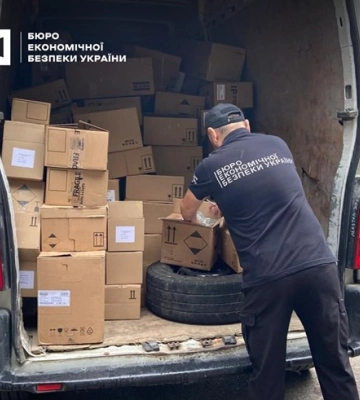 Львів’янин намагався незаконно ввезти рідини для електронних сигарет на понад 12 млн грн