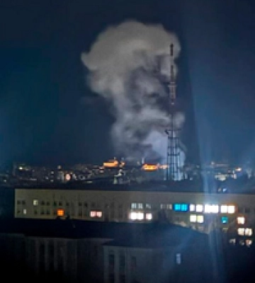 Войска РФ ударили по телебашне в центре Чернигова: она повреждена