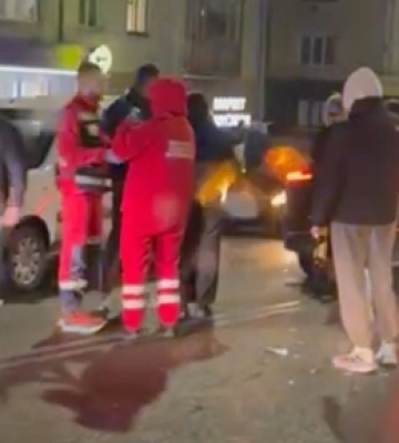 Зʼїхав у кювет і перекинувся: на Волині трапилась ДТП з постраждалими