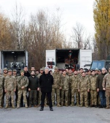 15 підрозділів Сил оборони на Сумщині отримали дрони та техніку. ФОТО