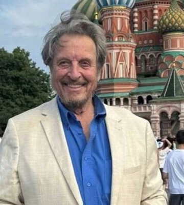 Батько Ілона Маска заявив, що хотів би отримати російське громадянство