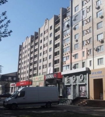 Оккупанты «подарили» российским медикам украденный дом в Мелитополе, который принадлежал украинским военным