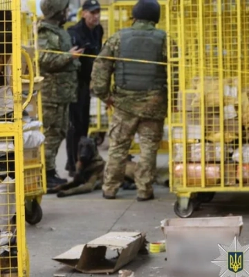Взрыв на Укрпочте в Киеве: полиция задержала мужчину, который отправил посылку с боеприпасом