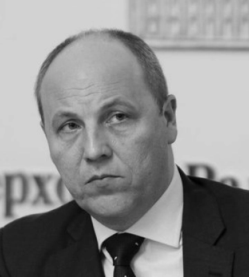 Петиция о переименовании в Киеве улицы в честь Парубия не набрала достаточно голосов