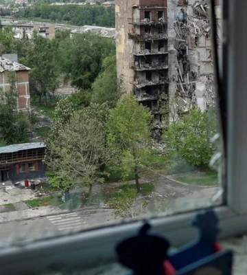 Зеленський про Покровськ: Ситуація складна, але оточення Сил оборони немає