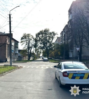 В Олександрії водій легковика збив велосипедиста 
