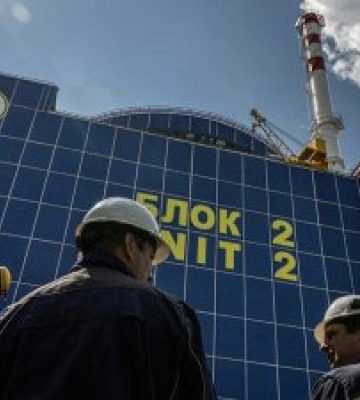 Через удар росіян по енергетиці України ледь не зупинилися дві атомні станції