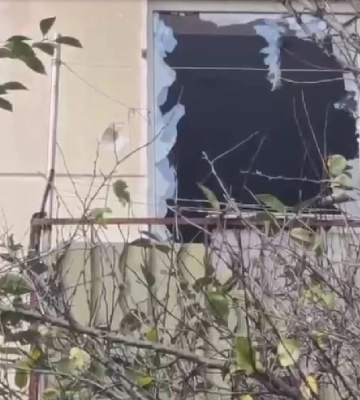 Військові РФ обстріляли Центральний район Херсона: поранена жінка