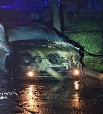 Палія трьох авто в столиці відправлено за ґрати: скільки років отримав
