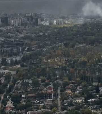 Двое гражданских пострадали за сутки в Донецкой области