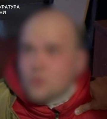 Толкал, бил и угрожал незнакомым женщинам с детьми: в Киеве мужчину приговорили к 5 годам тюрьмы