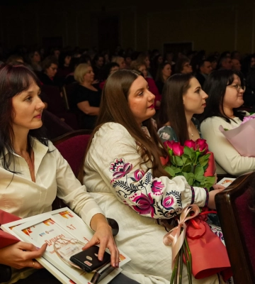 У Черкасах педагогам мистецьких шкіл, закладів дошкільної, позашкільної та професійної освіти підвищать зарплату на 20 %
