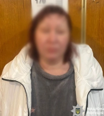 В Киеве задержали женщину, которая угрожала взорвать гранату в одном из помещений столичного управления полиции