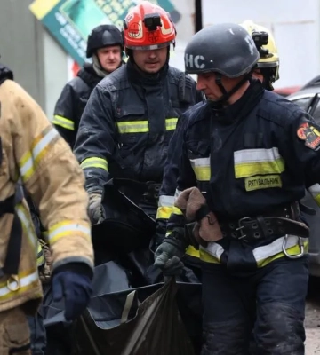 У Дніпрі оголосили день жалоби за загиблими внаслідок ракетного удару РФ