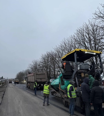 На Полтавщині цього тижня оновили ще 18,5 тис. м² доріг державного та місцевого значення