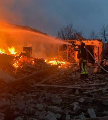 РФ 1 грудня вдарила по приватних будинках на Харківщині: постраждали 3 жінки