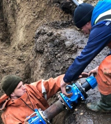 На вулиці На Копані у Львові замінили 100 м старого чавунного водогону, де траплялися часті витоки води