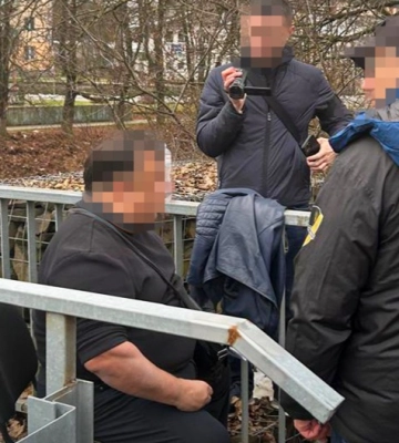 На Закарпатті затримали суддю, який вимагав "конфетки" за своє рішення