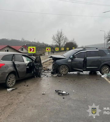 Троє загиблих та четверо травмованих - наслідки аварії на дорогах Тернопільщини. ФОТО