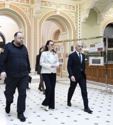 "Ми сильні. Ми разом": НБУ презентував нові пам’ятні монети, присвячені єдності України