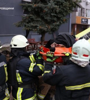 Атака РФ на Дніпропетровщину: 7 збитих БпЛА, постраждалі та пошкоджена інфраструктура. У Дніпрі зросла кількість постраждалих