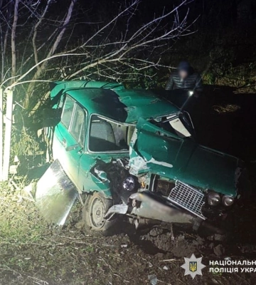 На Житомирщині юнак спровокував ДТП, в якій постраждали він сам та неповнолітня дівчина