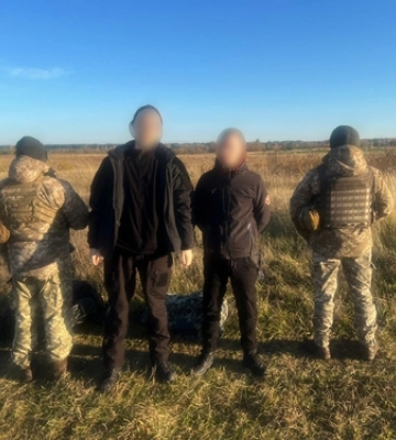 На Волині зловили двох чоловіків, які хотіли прошмигнути через кордон 