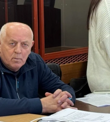 Суд звільнив з-під варти батька детектива НАБУ Руслана Магамедрасулова, який документував справу Мідас
