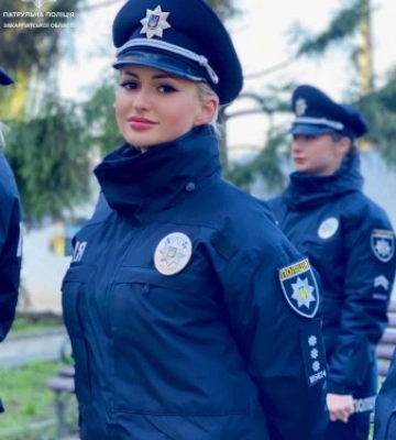 У патрульної поліції в Закарпатті не вистачає працівників - запрошують всіх охочих: оприлюднено умови