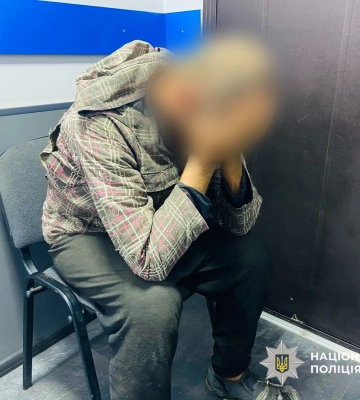 В Одесі обрано запобіжний захід вандалу, який на цвинтарі пошкодив 86 надгробків