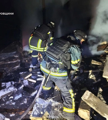 Вночі ворог вдарив безпілотниками по Дніпропетровщині: загинули двоє чоловіків