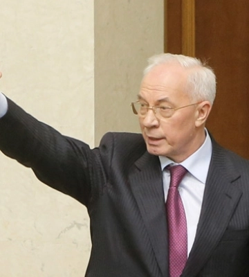 Микола Азаров отримав вирок за державну зраду та інші злочини   