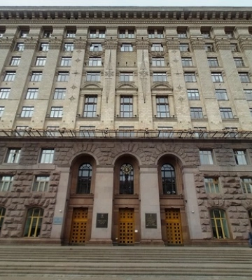 Більше 20 тис незаконних рекламних конструкцій демонтовано в Києві з початку року – КМДА