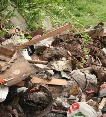 У Дніпрі змінився перевізник сміття: що буде з тарифами та чи потрібно укладати нові договори