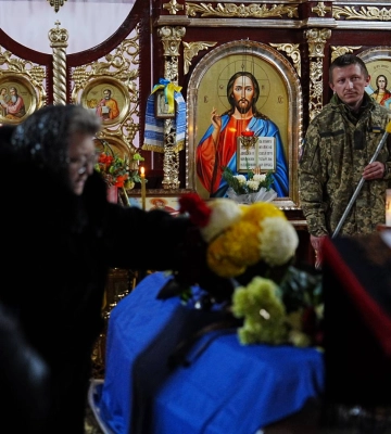 У Перечині перепоховали полеглого 22-річного воїна Ярослава Токаря
